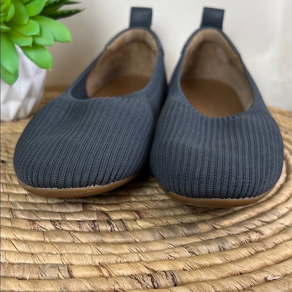 Everlane Knit Day Glove Flats in Slate 6.5 - Picture 3 of 9